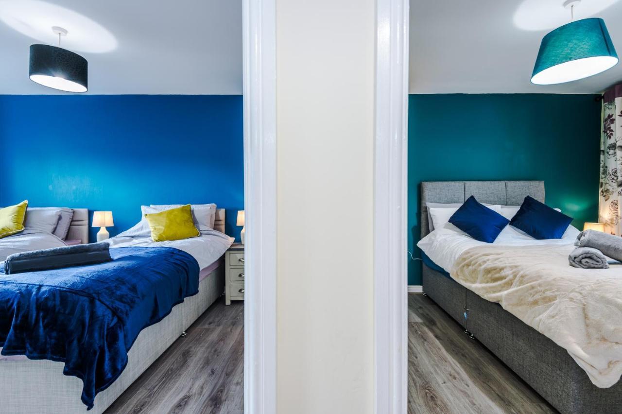 Manchester Comfortable 3 Bedroom House, Free Parking, Wifi & Disneyplus 沃斯利 外观 照片